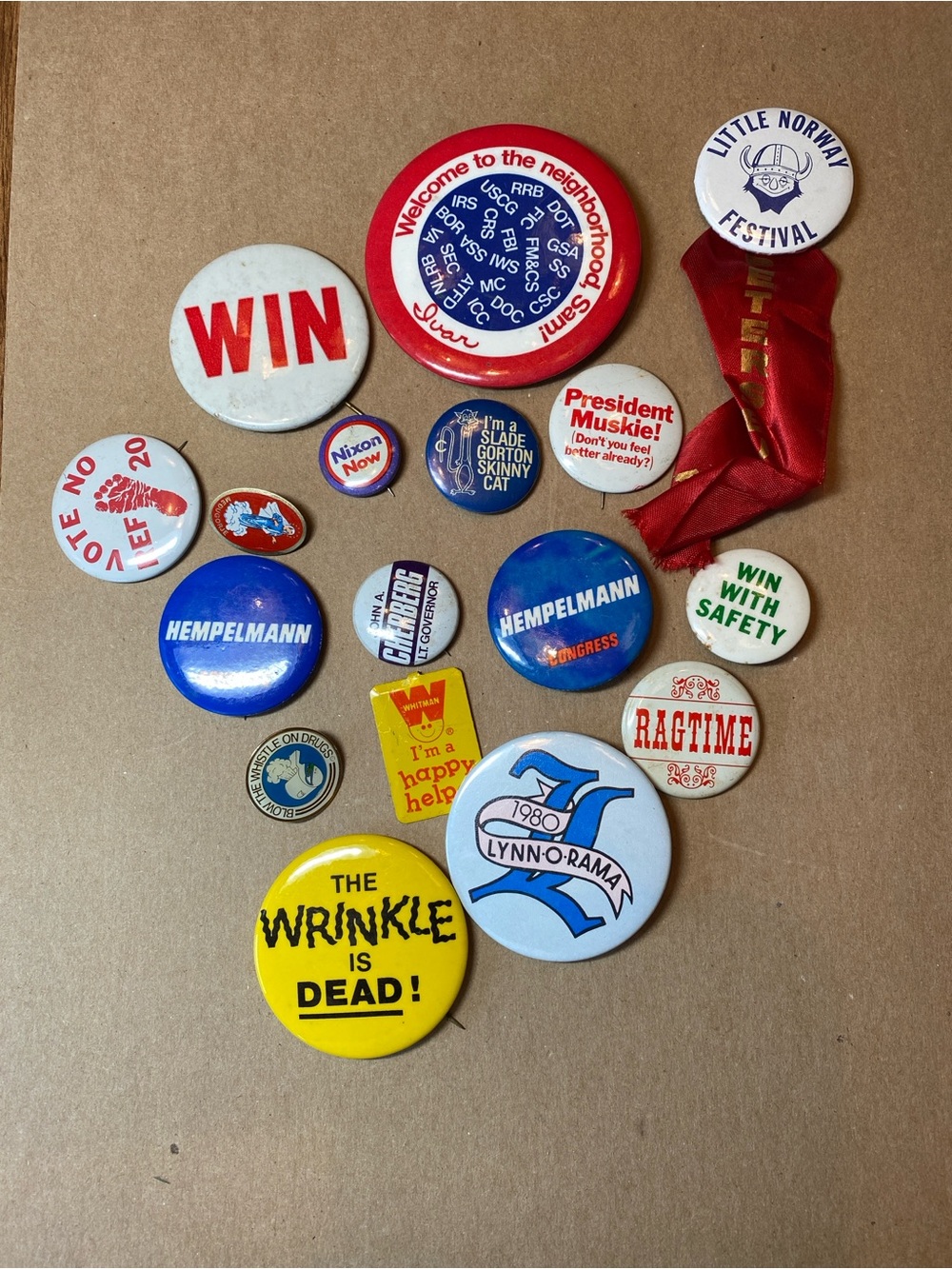 Vintage assorted  pinback lot